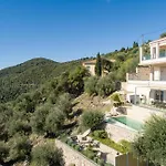 Oliveta Villa *