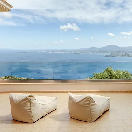 Oliveta Villa *